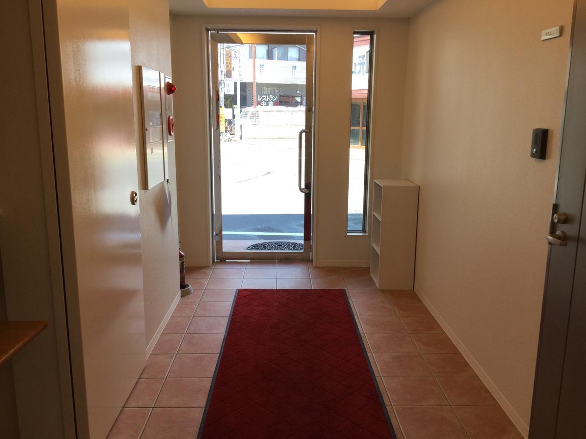 Business Inn Grandeur Футю Экстерьер фото